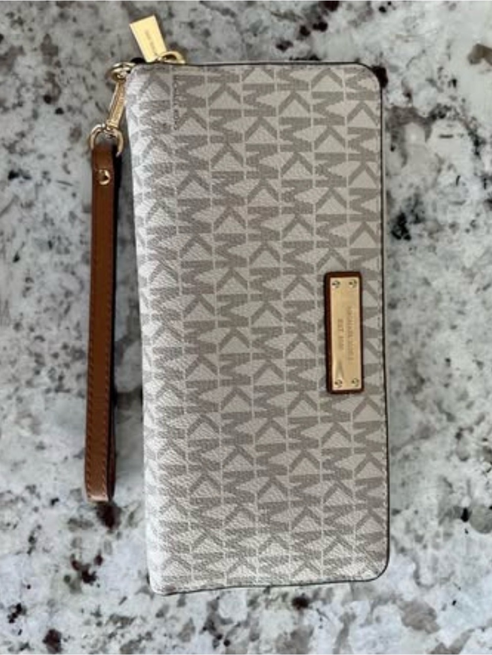Michael Kors Gray/White Signature Monogram Wristlet Wallet